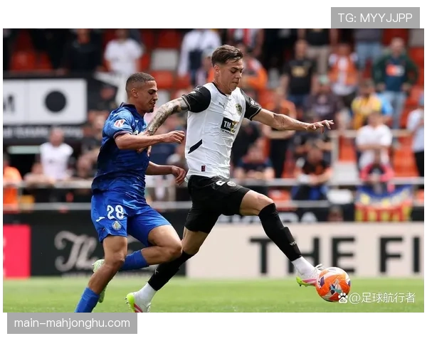 官方：维拉与主帅埃梅里完成续约，新合同至2028年